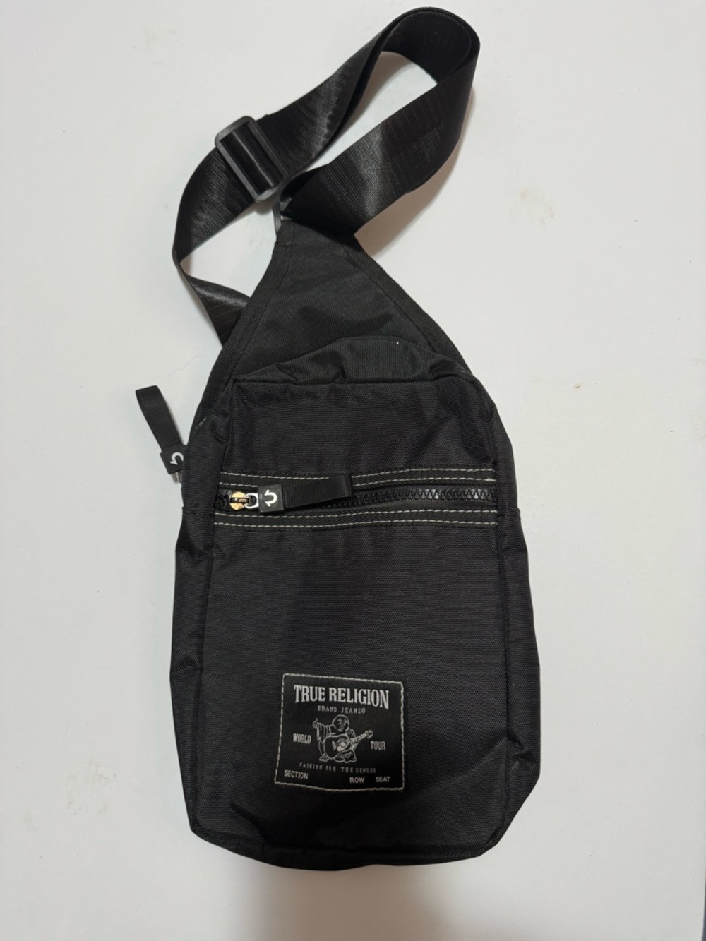 True Religion Black Nylon Sling Bag Crossbody Small Chest Bag Adjustable Strap